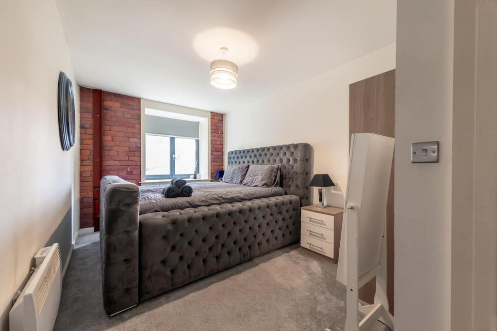 2 Bed Apartment With Pool Table Bradford  Exterior foto